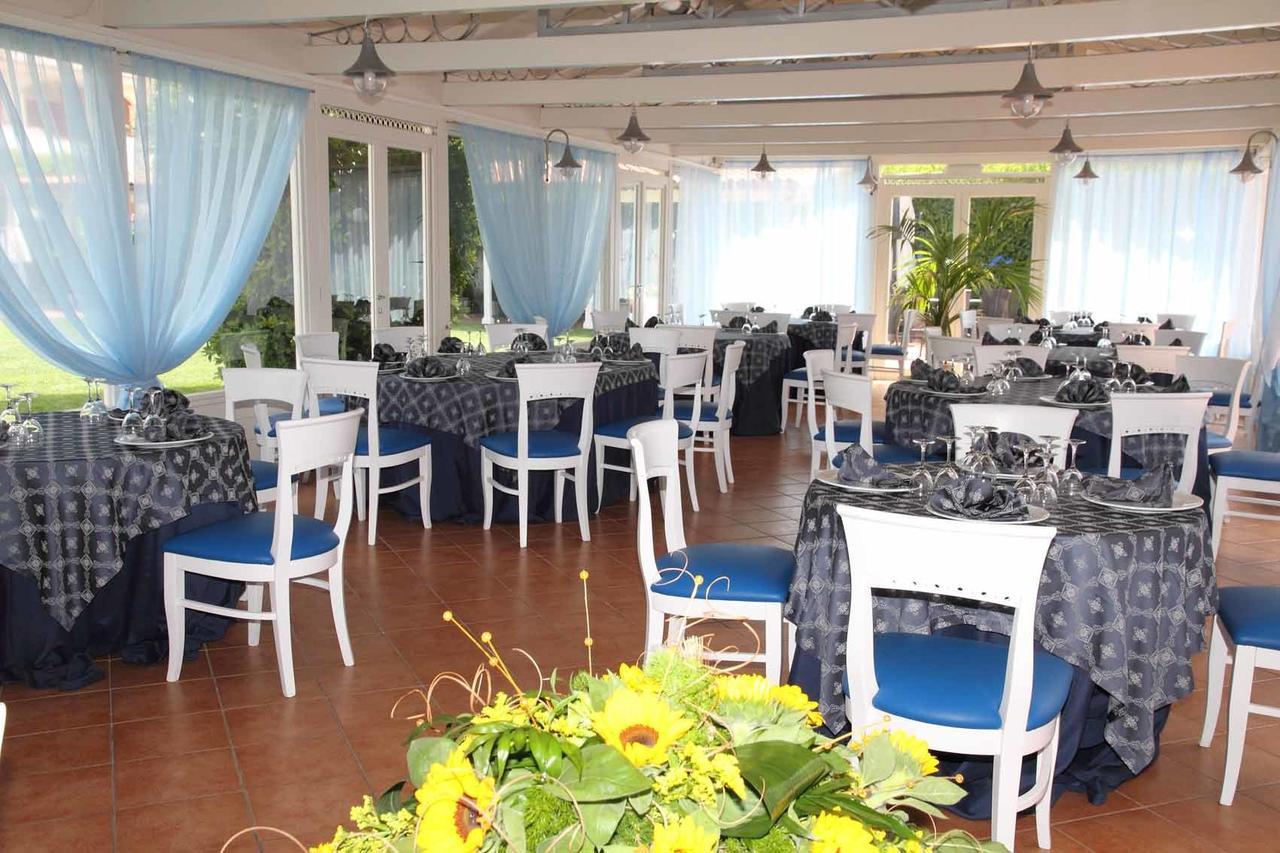 Hotel Costa Azzurra Pulsano Exterior foto